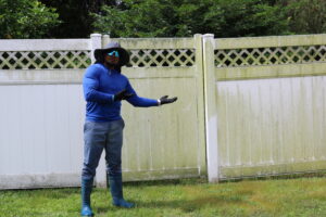 Fence washing
